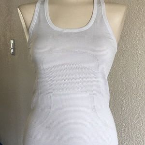 Lulu Lemon workout top